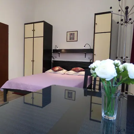 Apartment Mira Split